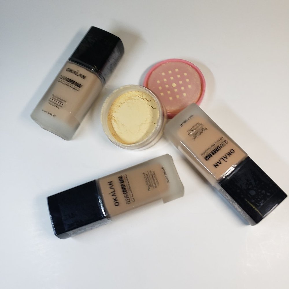 Clear Cover Base Foundation Okalan and Banana Loose Powder